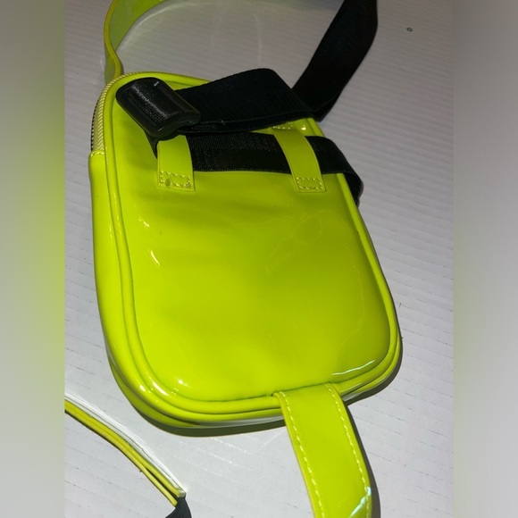 Fashion‎ nova lime green waist thigh bag - Picture 5 of 6